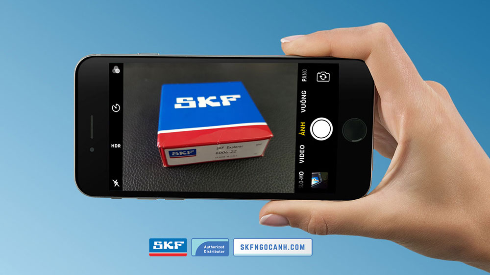Kiểm tra Vòng bi SKF giả, ứng dụng SKF Authenticate Chụp ảnh bao quát mặt trên của vỏ hộp vòng bi SKF.